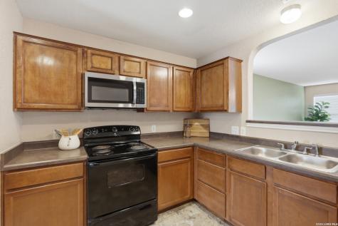 818 Three Wood Way San Antonio TX 78221