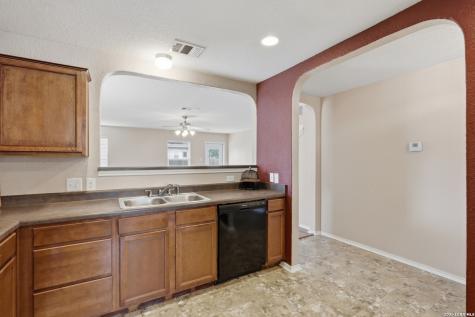 818 Three Wood Way San Antonio TX 78221