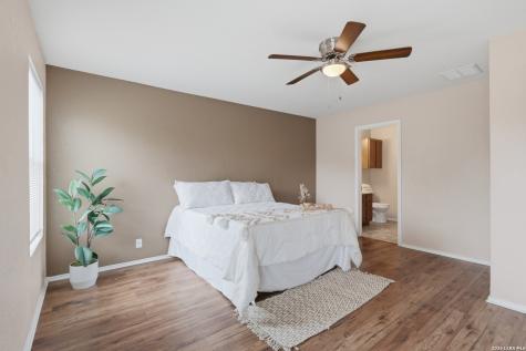 818 Three Wood Way San Antonio TX 78221
