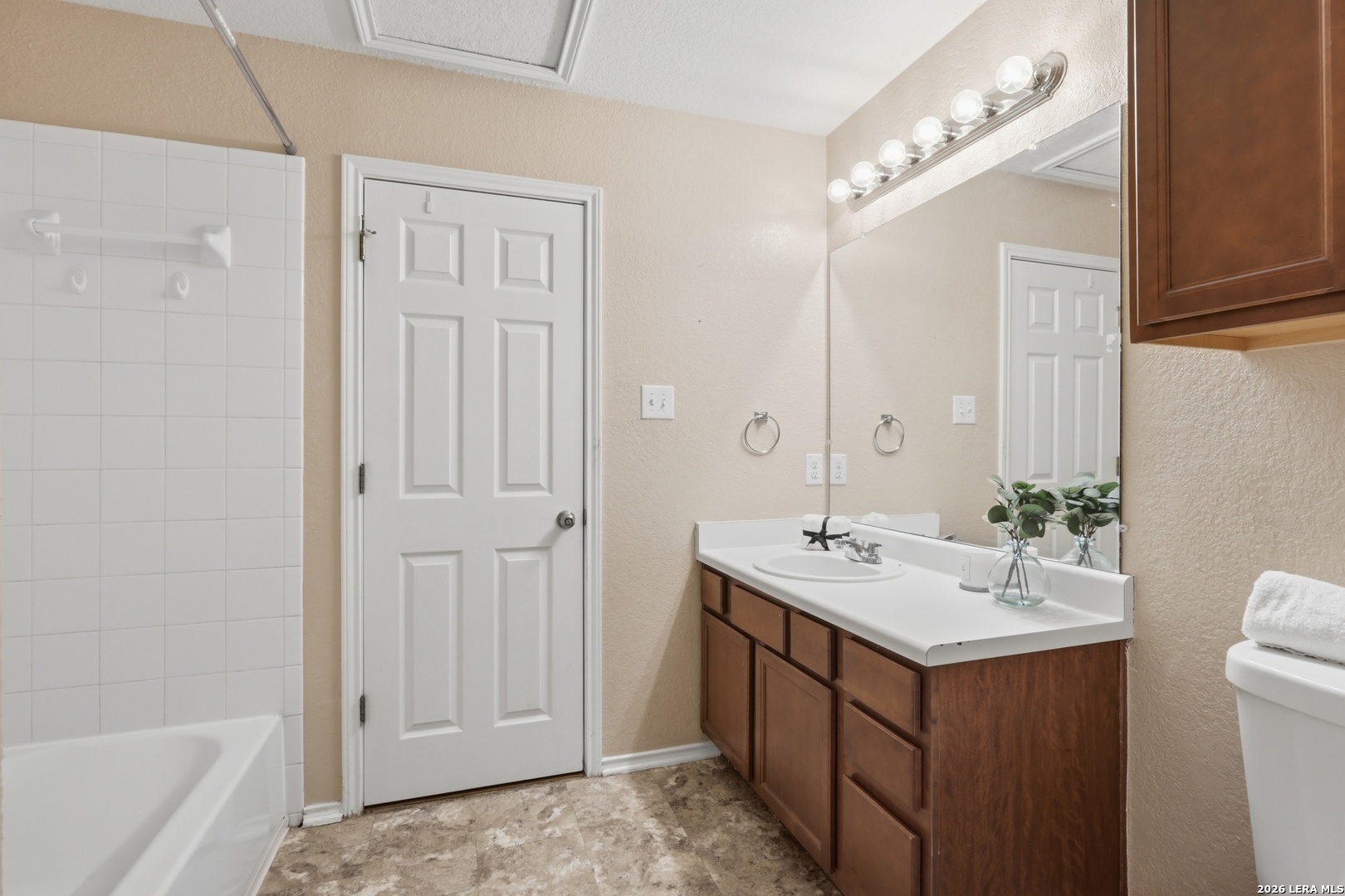 818 Three Wood Way San Antonio TX 78221