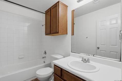 818 Three Wood Way San Antonio TX 78221
