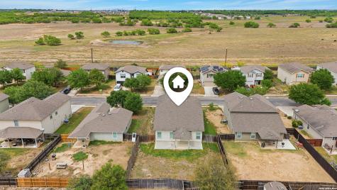 818 Three Wood Way San Antonio TX 78221