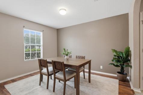 818 Three Wood Way San Antonio TX 78221