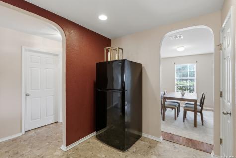 818 Three Wood Way San Antonio TX 78221