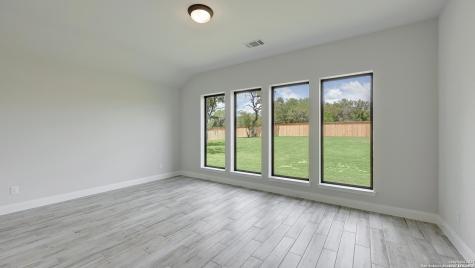 451 Falcon Cove Castroville TX 78009