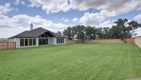 451 Falcon Cove Castroville TX 78009