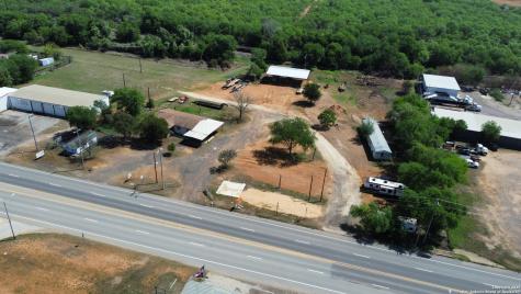 606 N Main Street Cotulla TX 78014