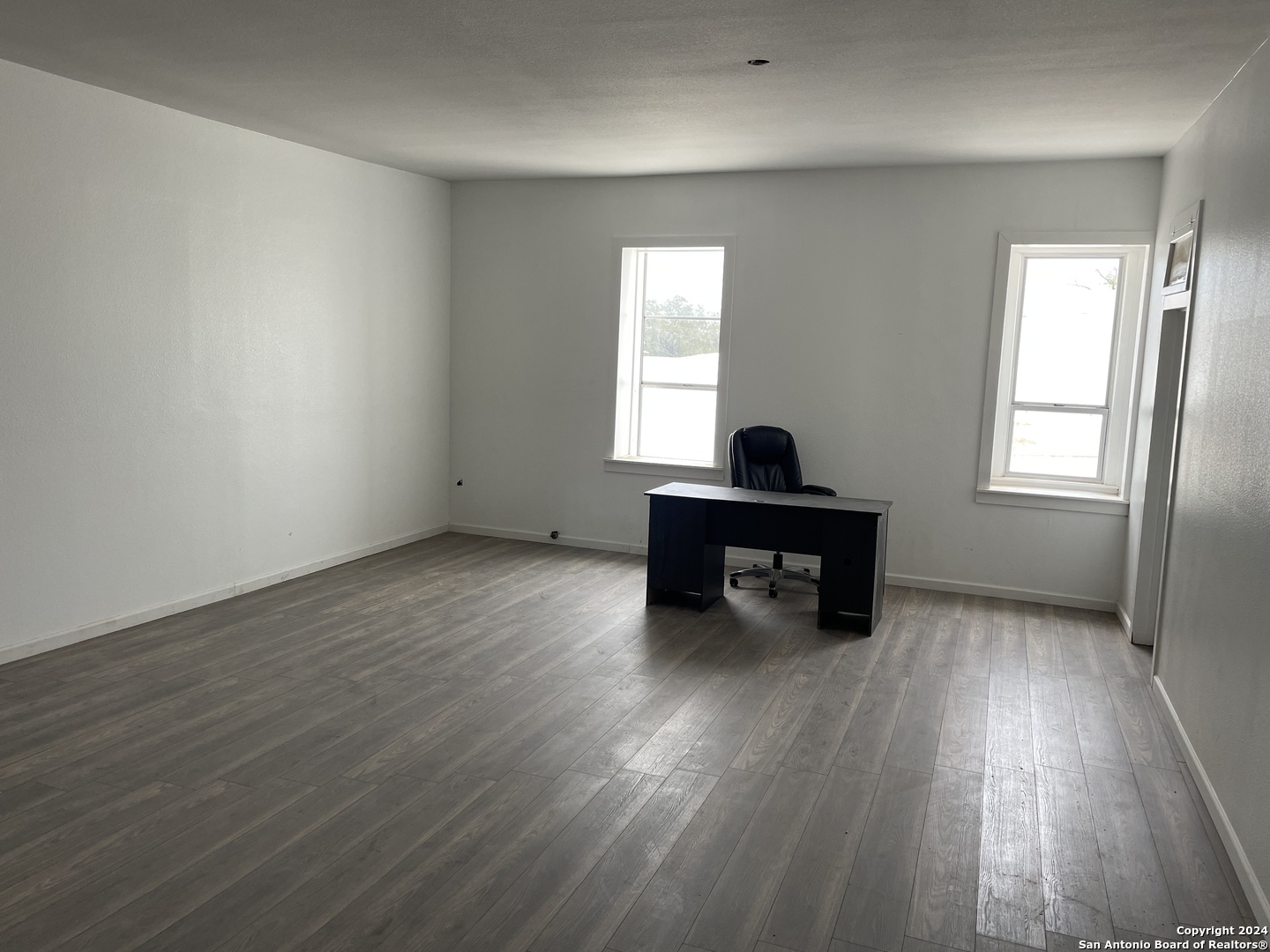 1110 18th Street Hondo TX 78861