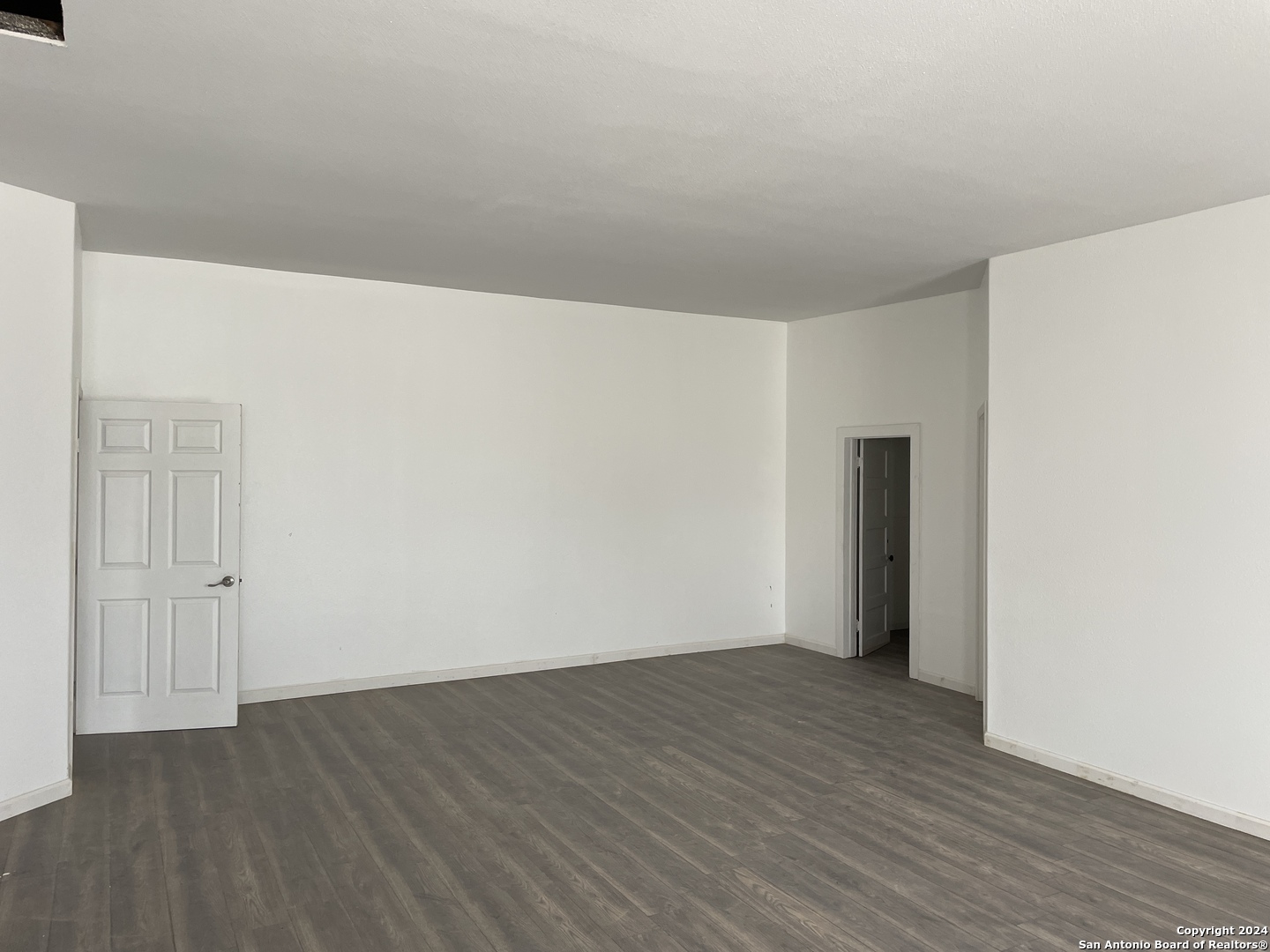 1110 18th Street Hondo TX 78861