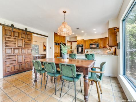14302 Fox Fire Lane San Antonio TX 78231