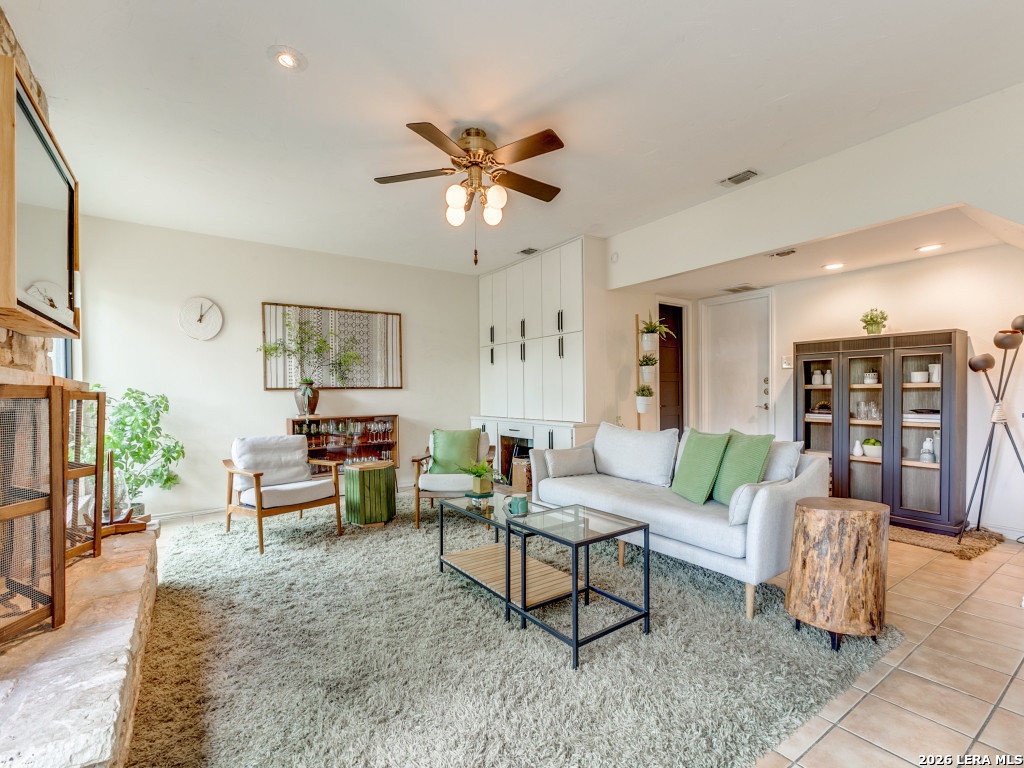 14302 Fox Fire Lane San Antonio TX 78231