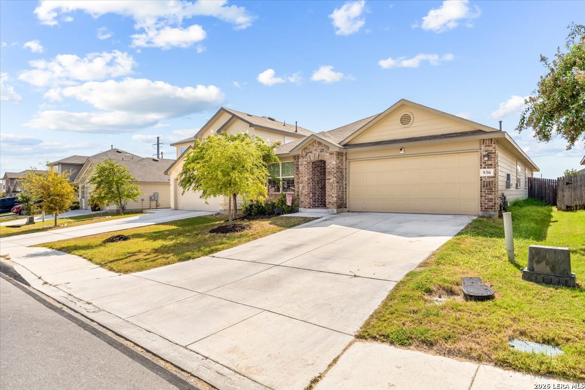 936 Brown Thrasher San Antonio TX 78253