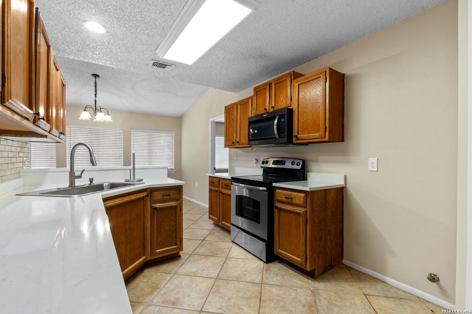 9338 Points Edge San Antonio TX 78250