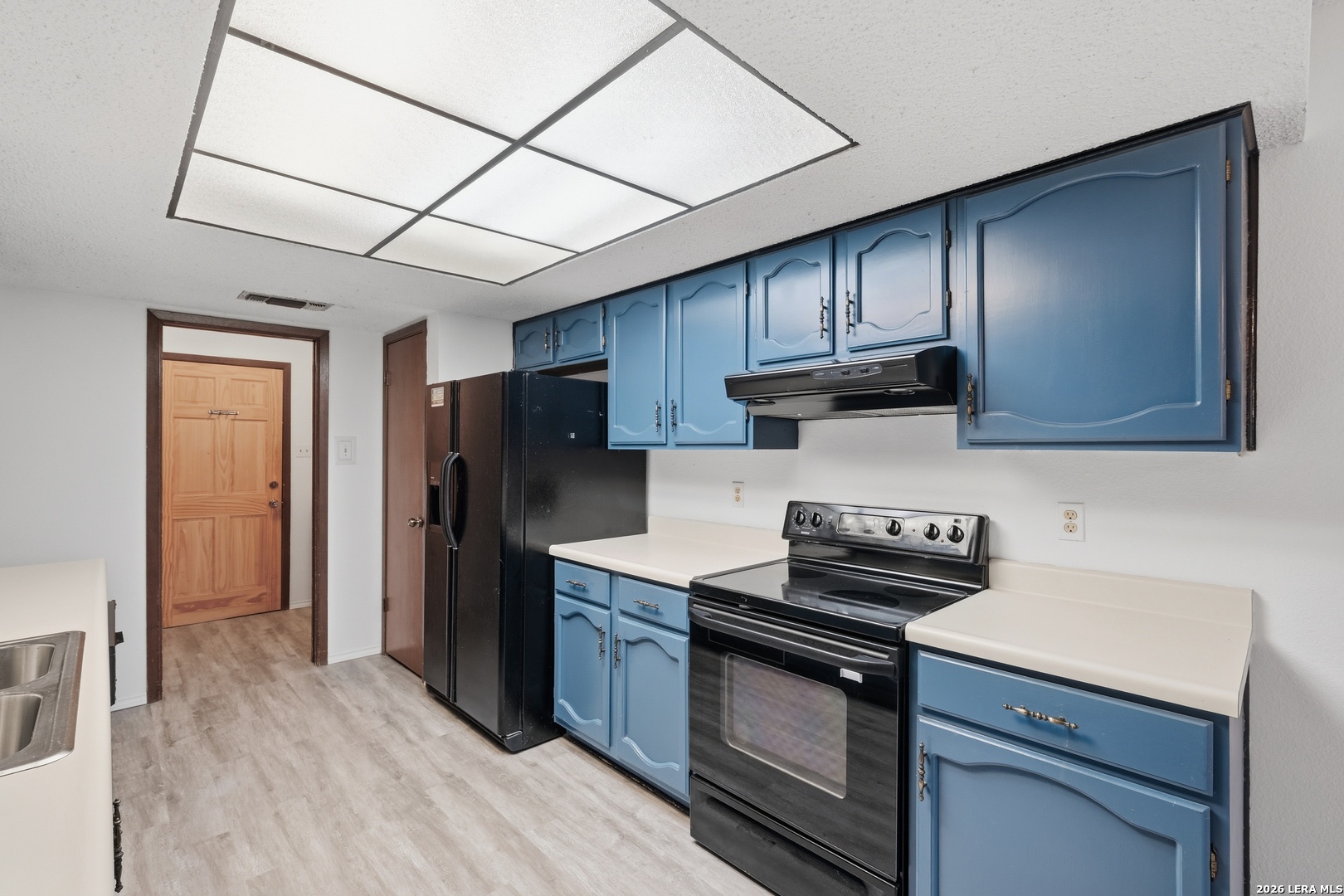 8234 Meadow Post Street San Antonio TX 78251