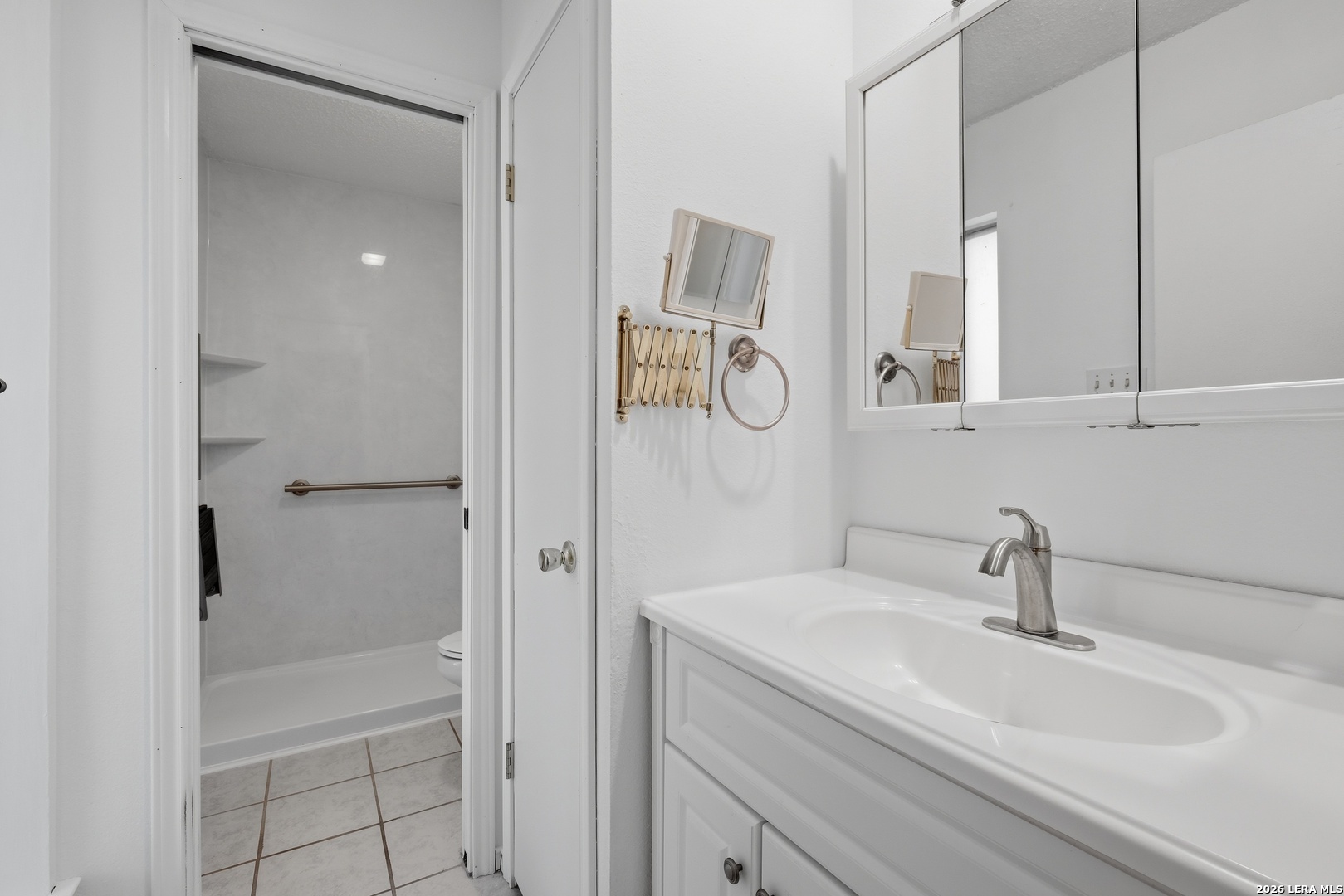 8234 Meadow Post Street San Antonio TX 78251