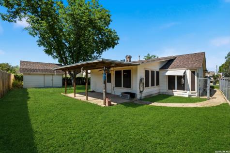 8234 Meadow Post Street San Antonio TX 78251