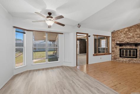 8234 Meadow Post Street San Antonio TX 78251