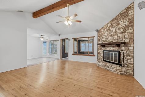8234 Meadow Post Street San Antonio TX 78251