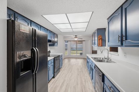 8234 Meadow Post Street San Antonio TX 78251