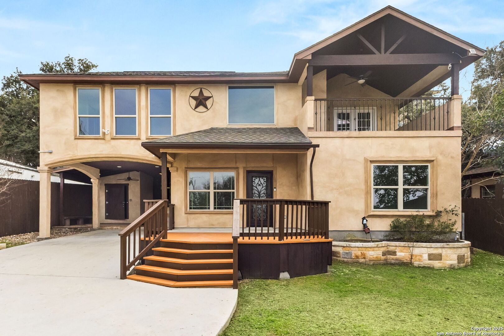 237 Wild Oak Canyon Lake TX 78133