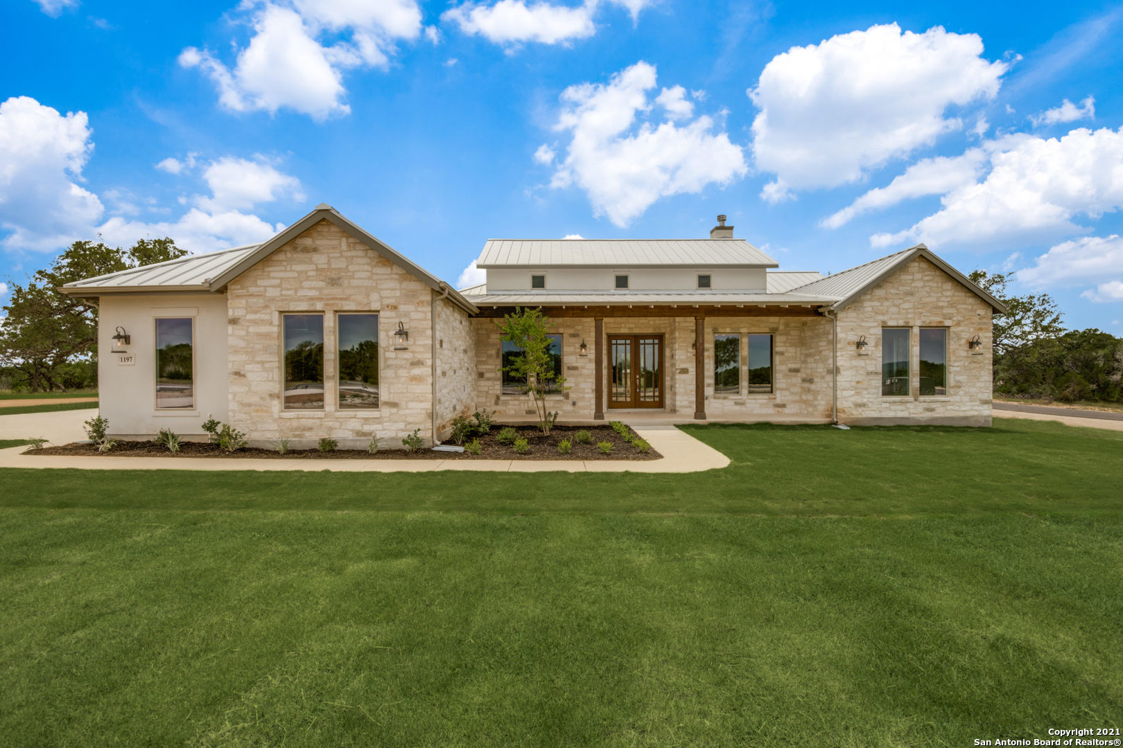 2107 Senora Ridge Canyon Lake TX 78133