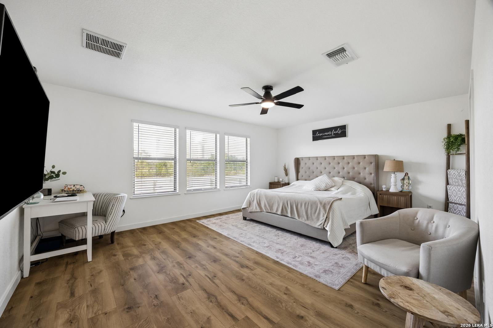 11005 Almond Wood Live Oak TX 78233