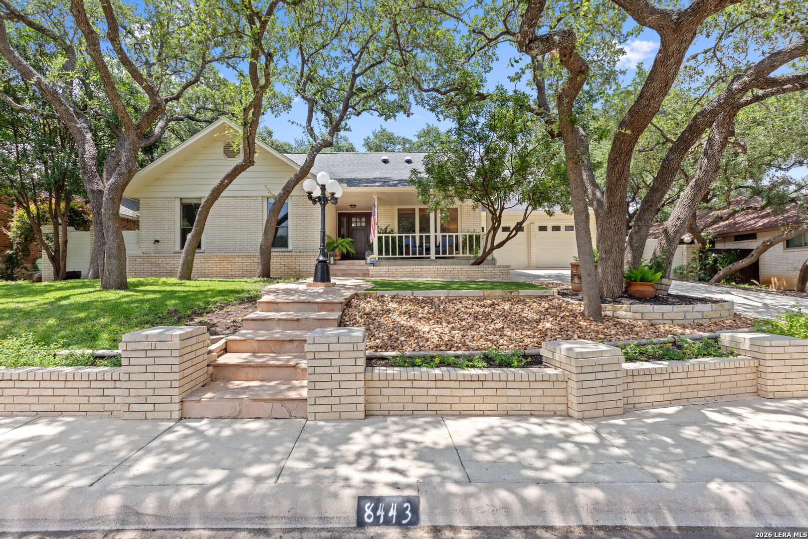 8443 Lavenham San Antonio TX 78254