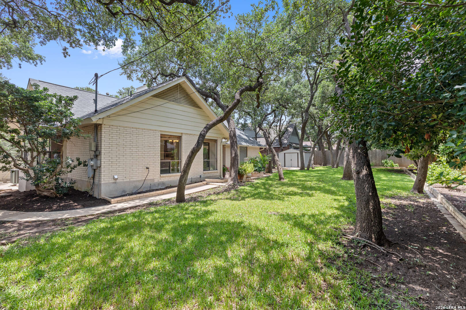 8443 Lavenham San Antonio TX 78254