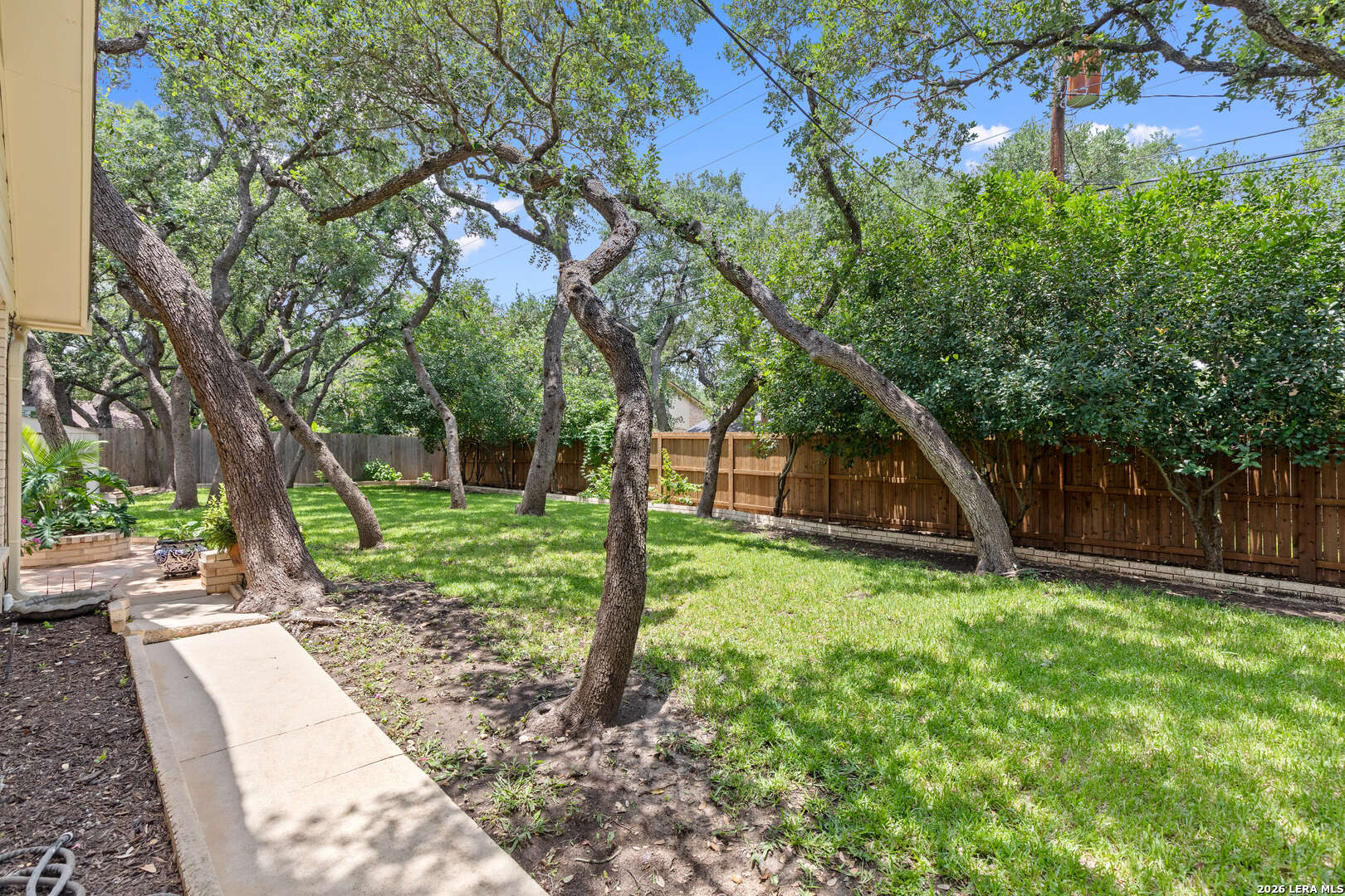 8443 Lavenham San Antonio TX 78254