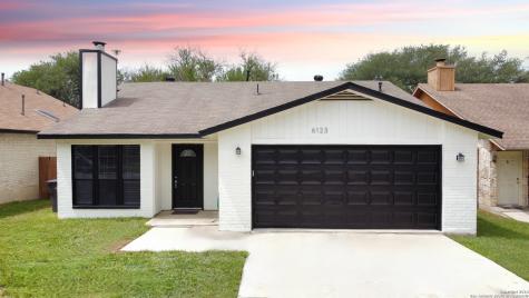 6123 Feather Crest Lane San Antonio TX 78233