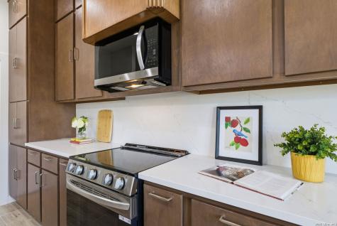 7801 Yellow Bark Selma TX 78154