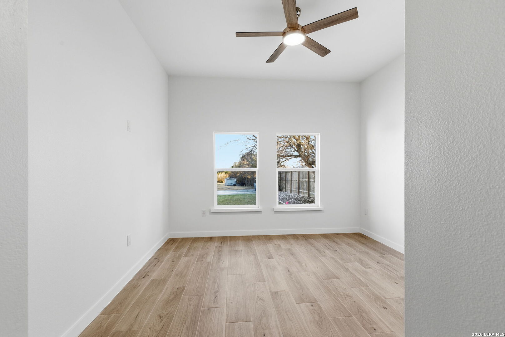 7801 Yellow Bark Selma TX 78154