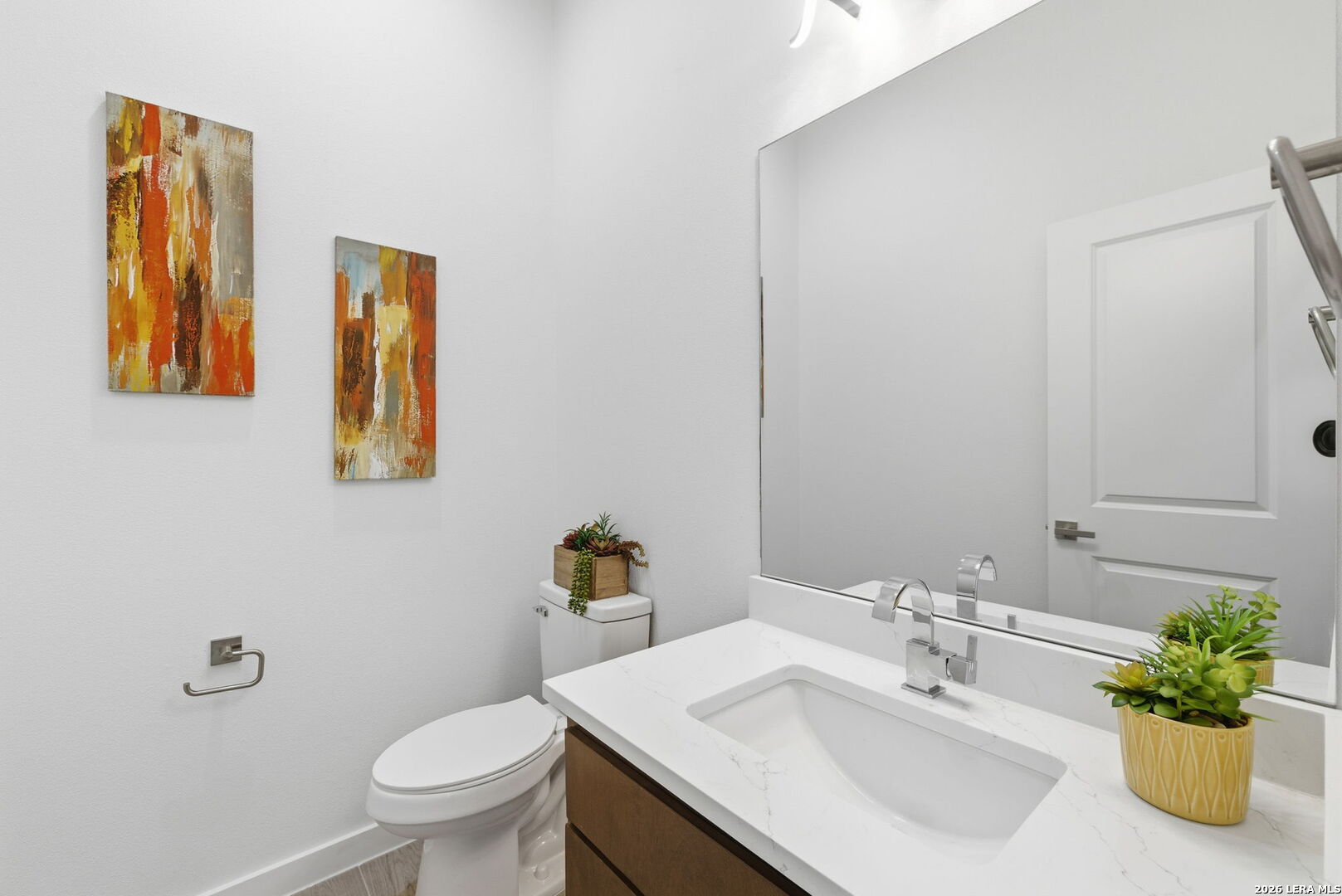 7801 Yellow Bark Selma TX 78154