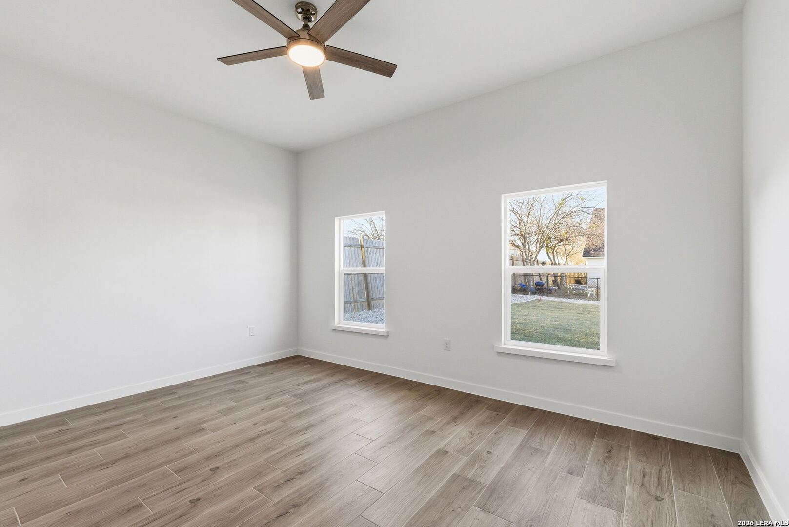 7801 Yellow Bark Selma TX 78154