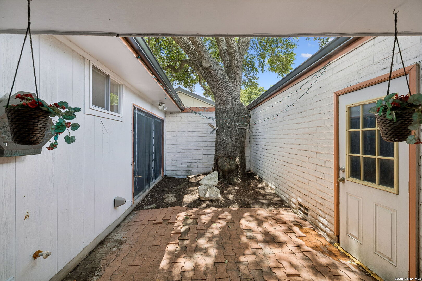 4110 Bay Oaks Drive San Antonio TX 78240
