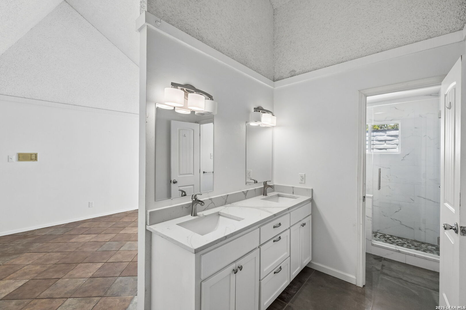 4110 Bay Oaks Drive San Antonio TX 78240