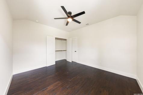 435 Irvington Drive San Antonio TX 78209