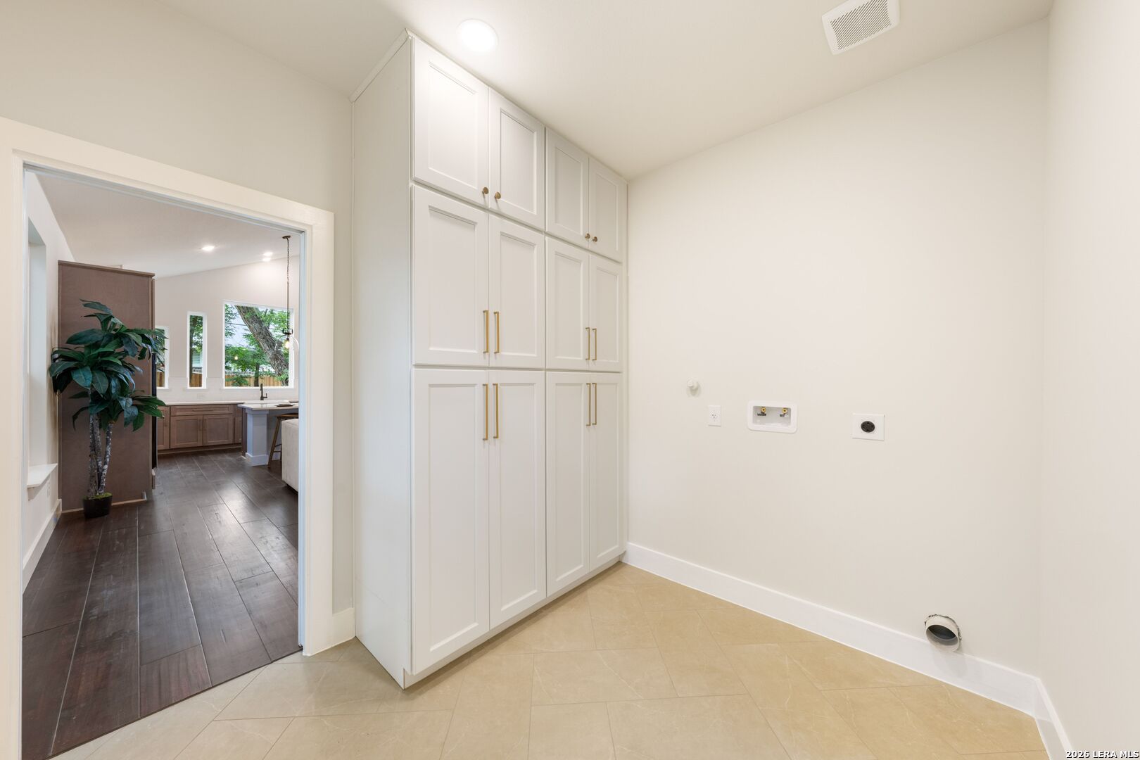 435 Irvington Drive San Antonio TX 78209