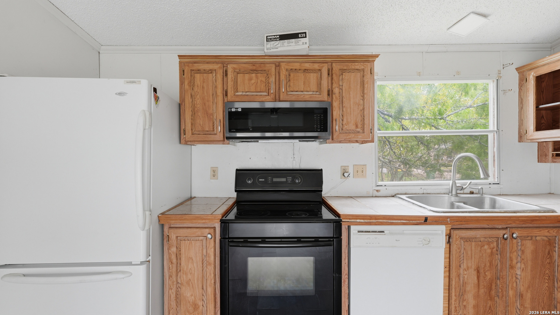 1308 Ruhmann Kenedy TX 78119