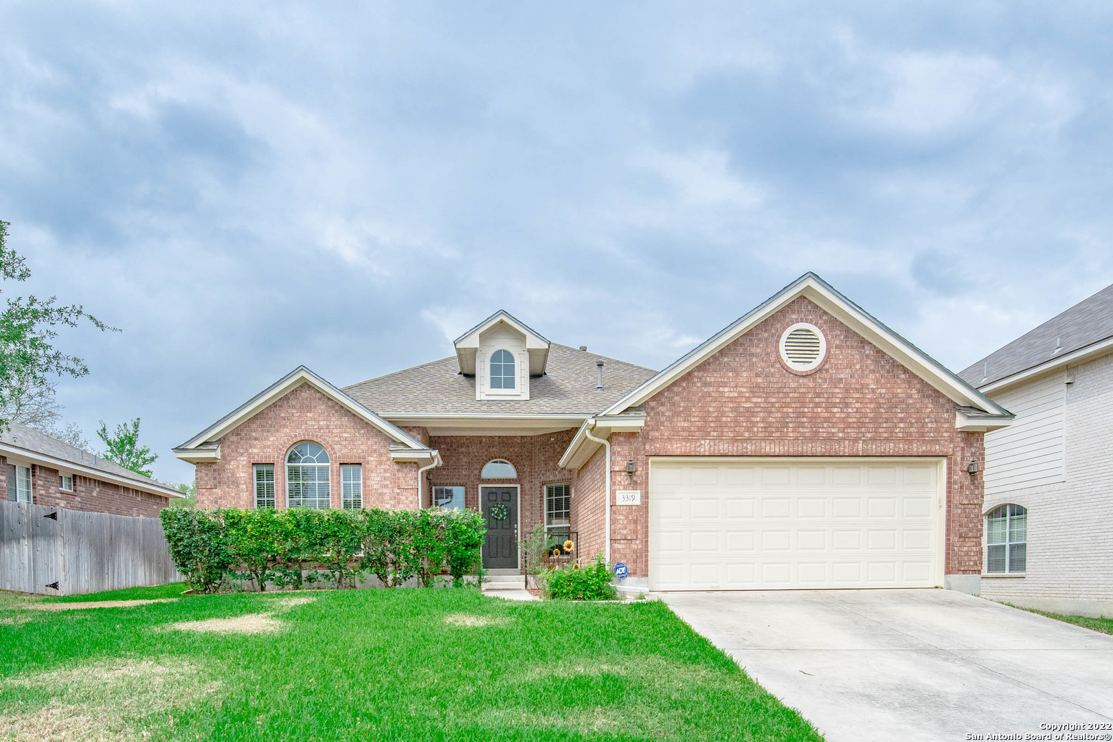 3319 Dovetree Lane San Antonio TX 78251