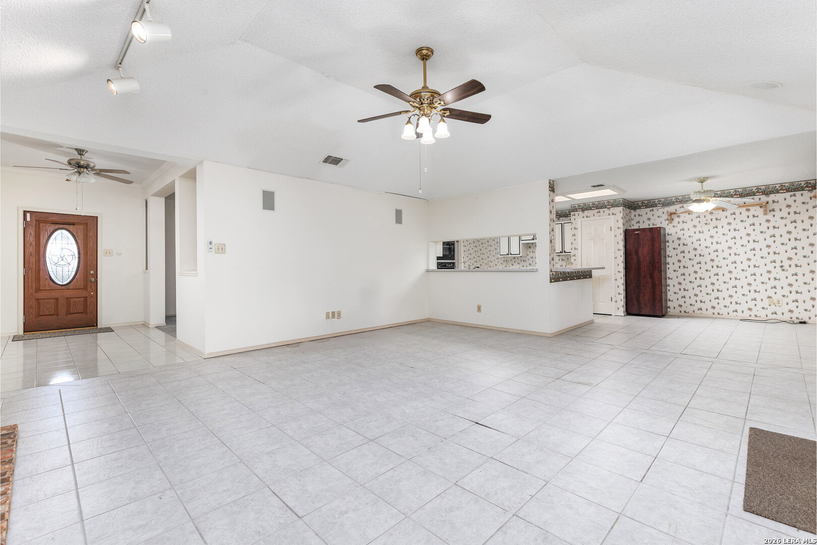 6215 Mission Hills San Antonio TX 78244