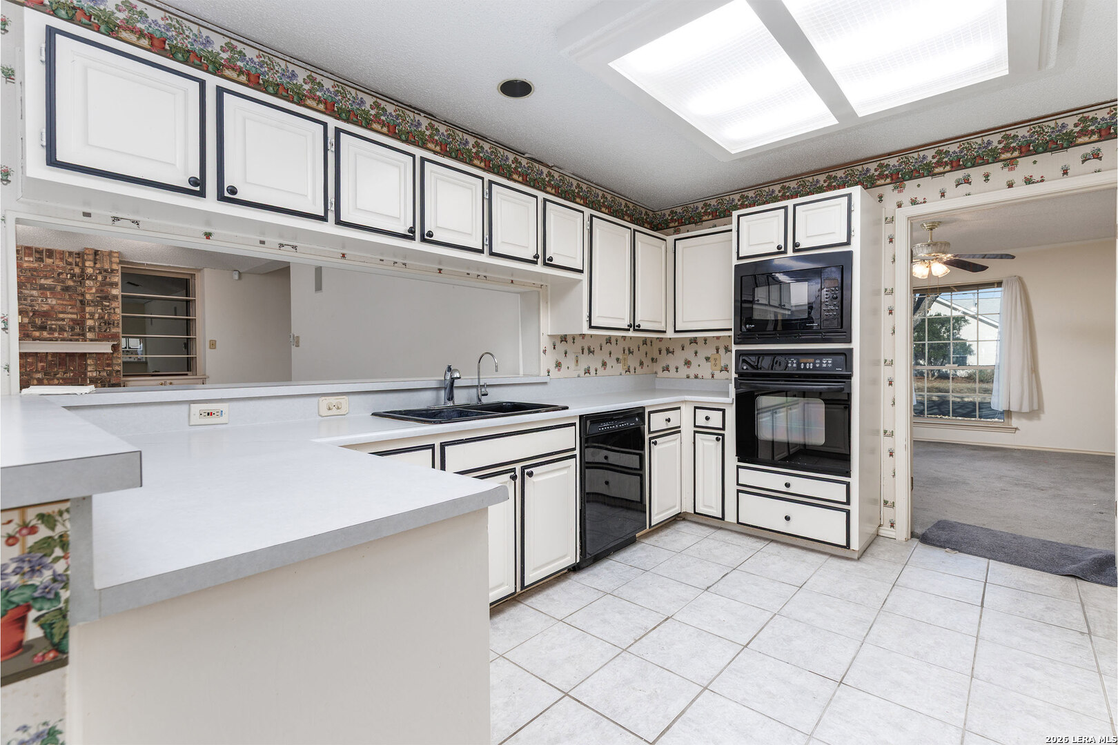 6215 Mission Hills San Antonio TX 78244