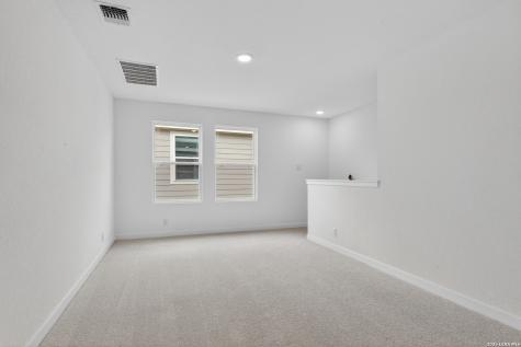 127 Peeps Court Adkins TX 78101