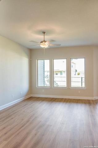 5315 Park Overlook Marion TX 78124