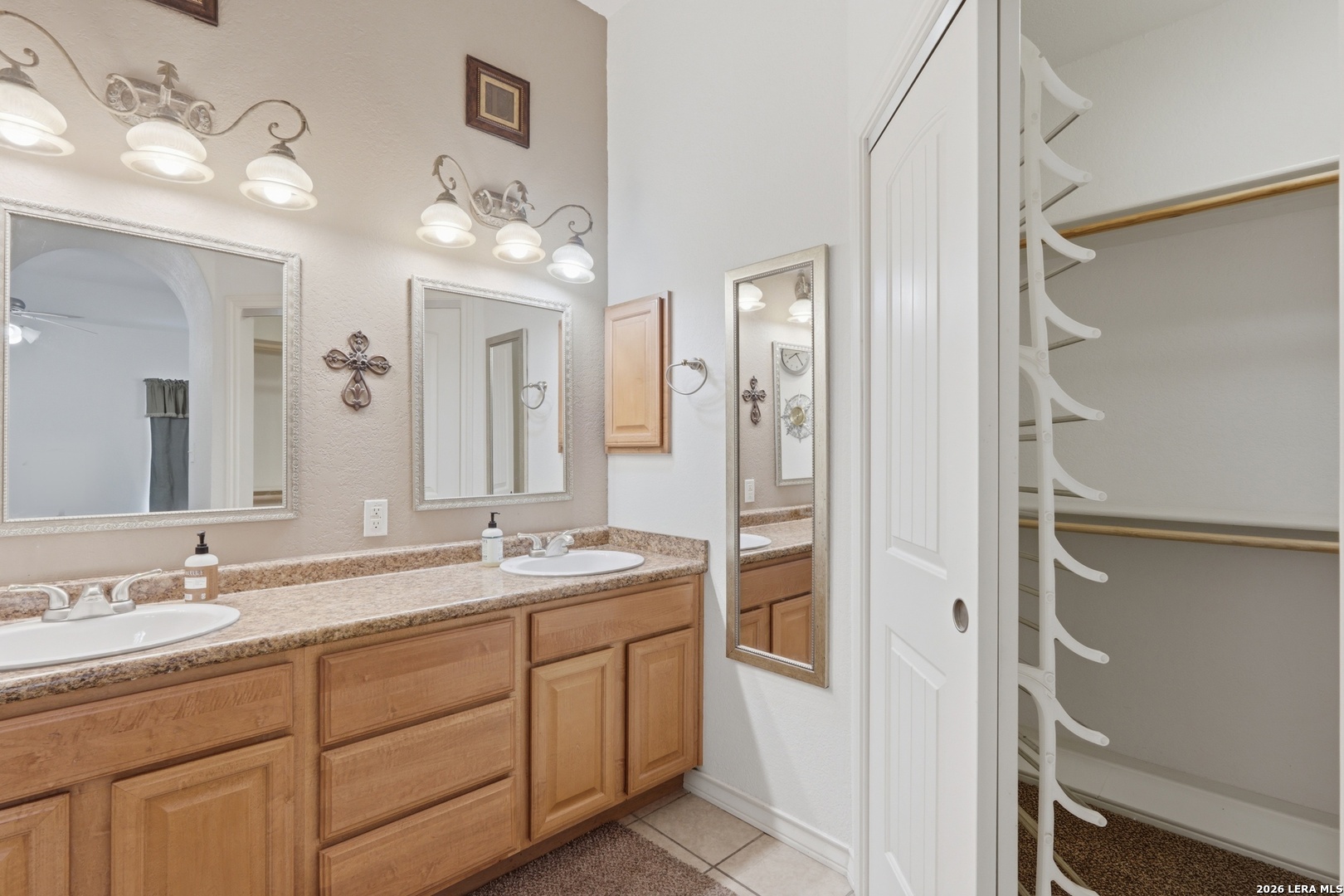 12006 Bobbi Way San Antonio TX 78245