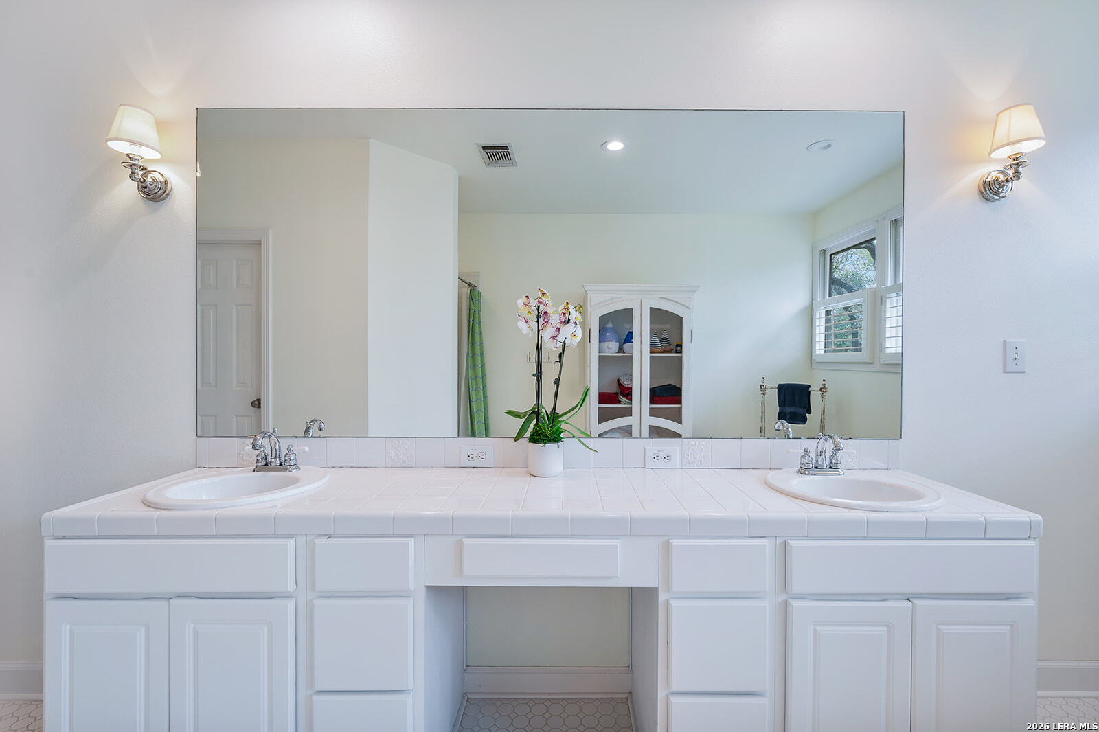 15906 NW Military Highway San Antonio TX 78231