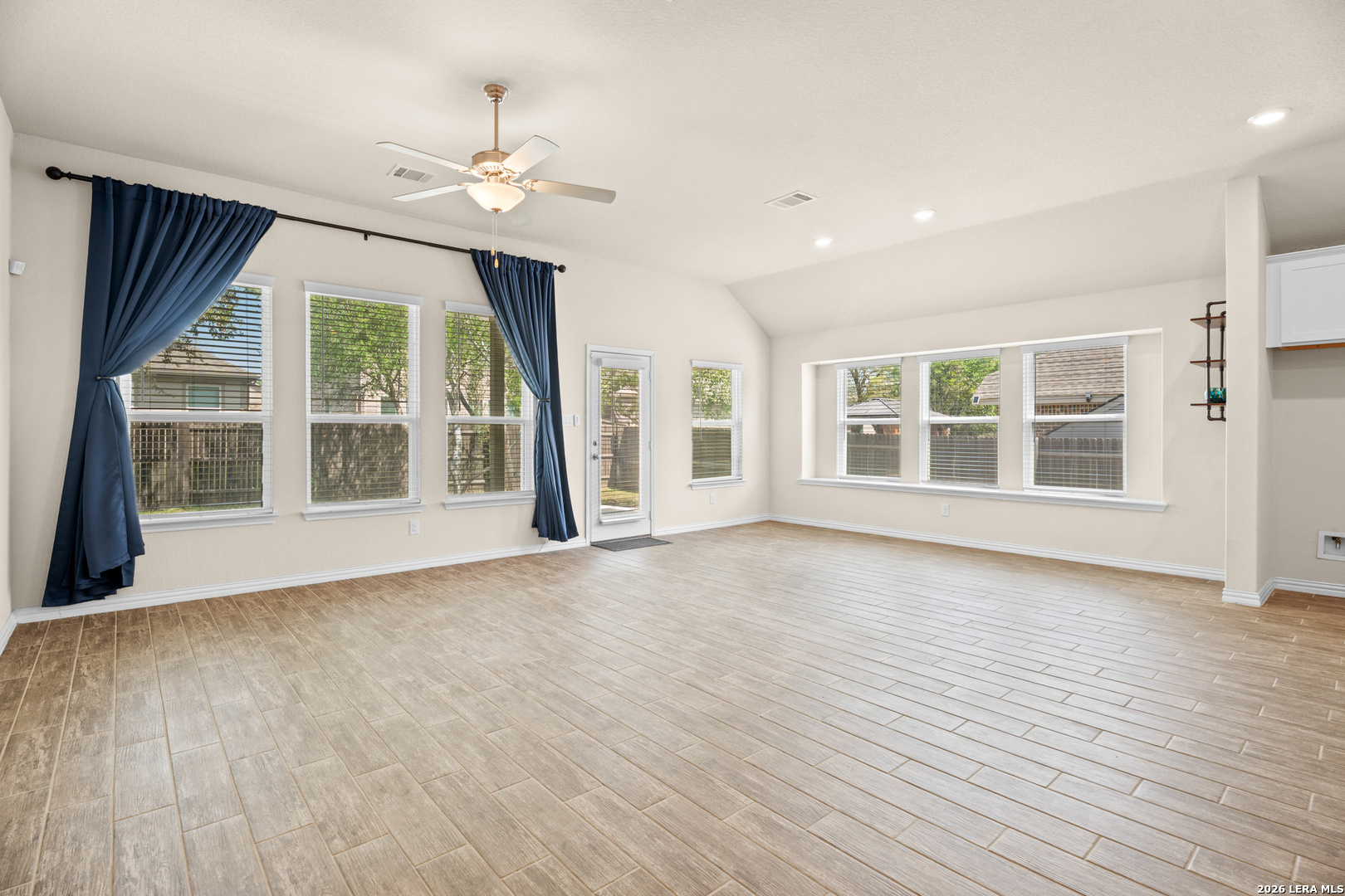 15227 Maskette San Antonio TX 78245