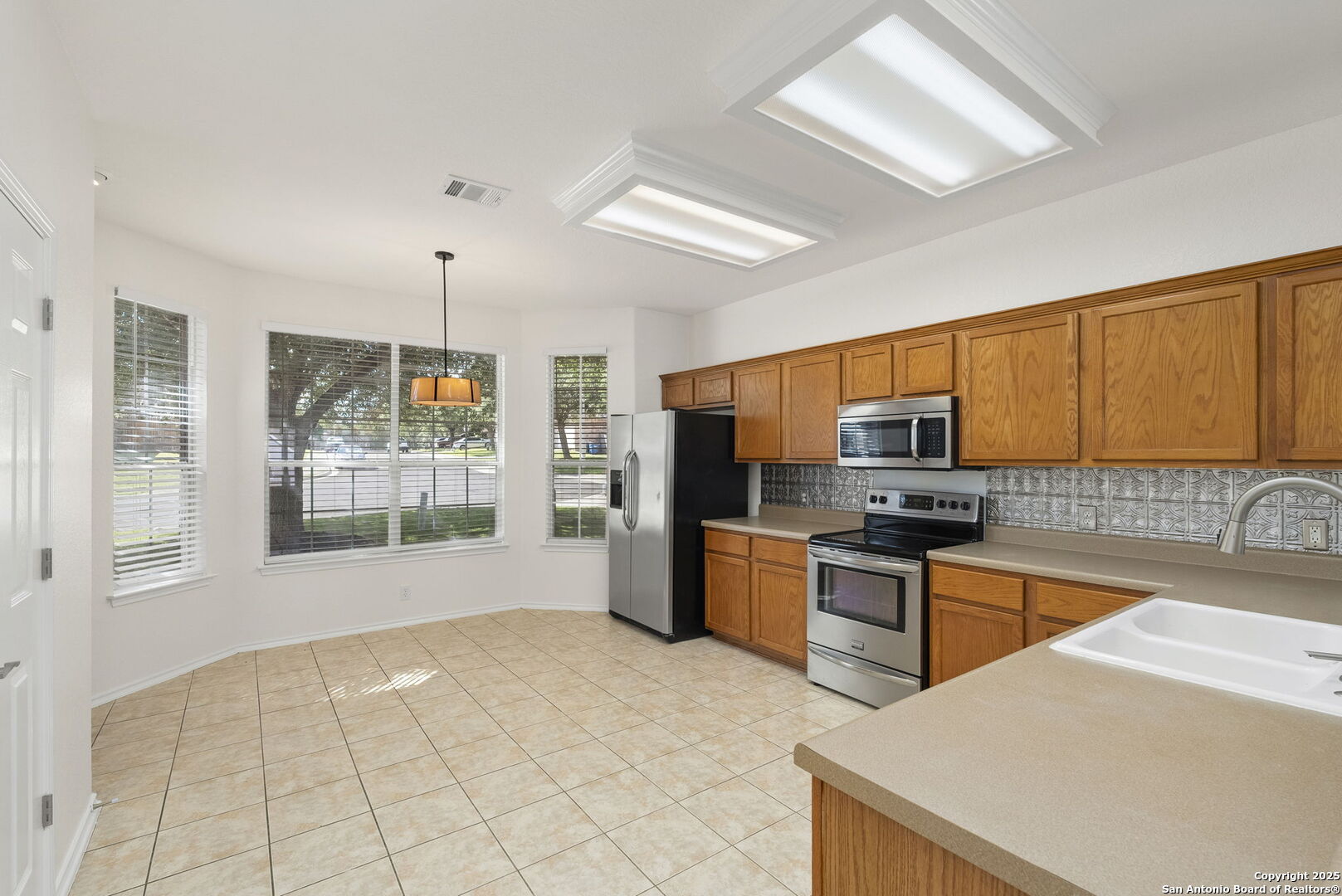 665 La Bahia Loop New Braunfels TX 78132