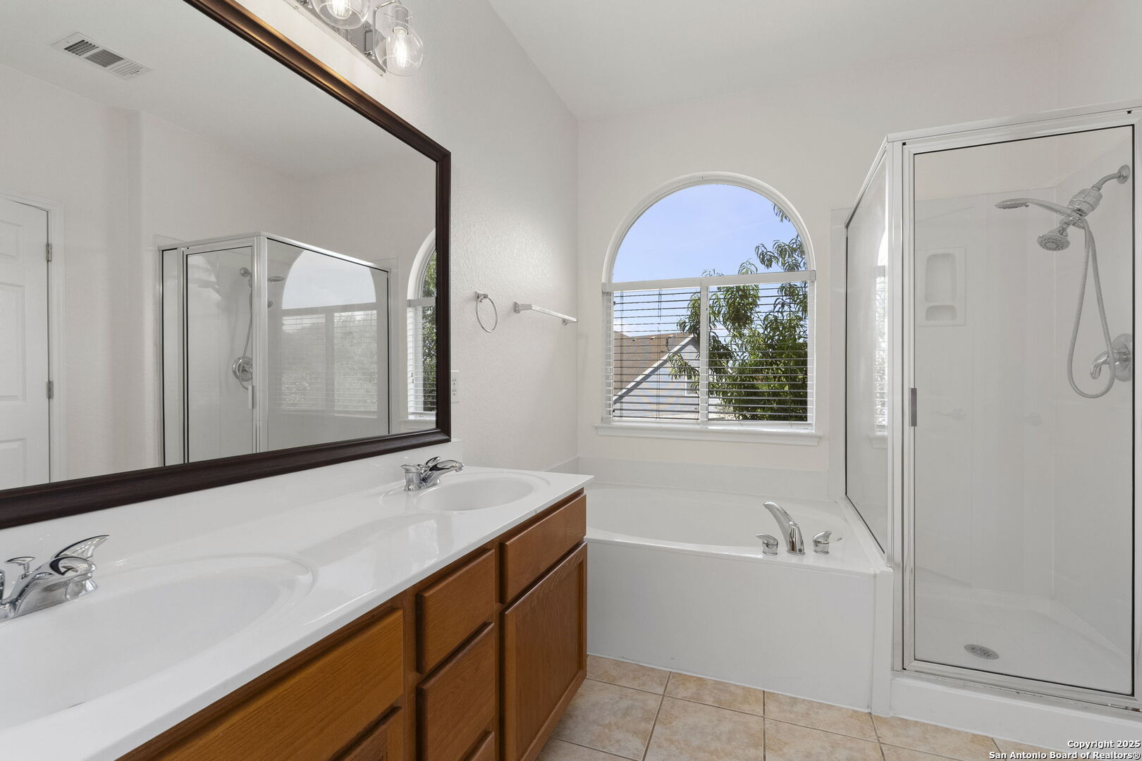 665 La Bahia Loop New Braunfels TX 78132