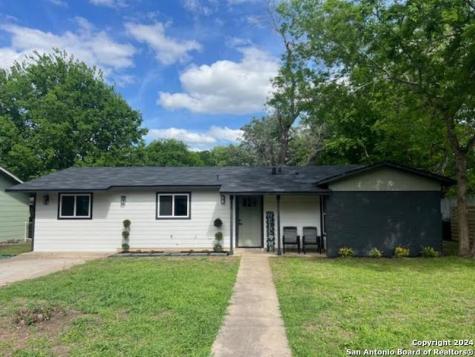 611 Melrose Street Seguin TX 78155